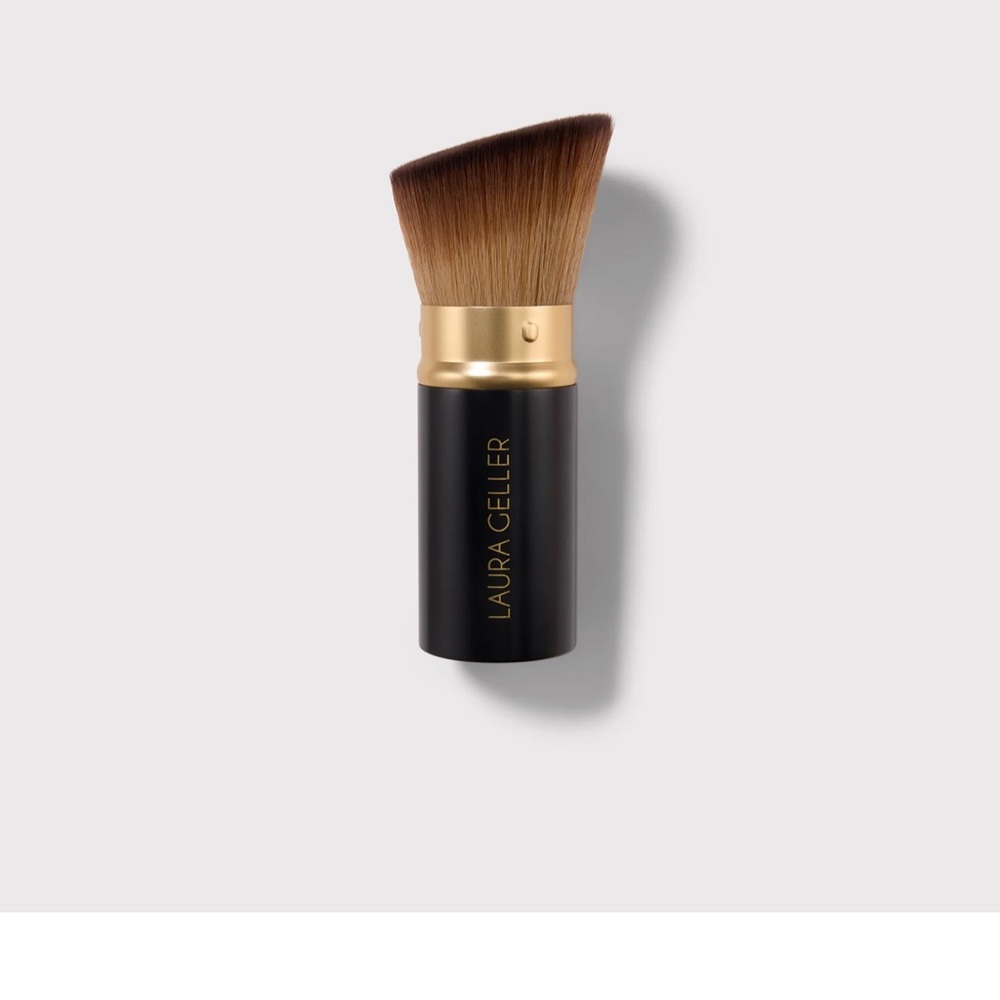 Laura Geller kabuki brush